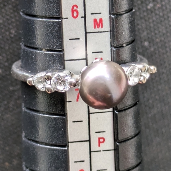 Skydancer Ring - Size 7 - Vantel Pearls - Picture 12 of 12